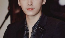 娱乐718吃瓜李易峰,吃瓜群众热议明星隐私边界